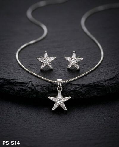 Star Trio Pendant Set by AuraZ