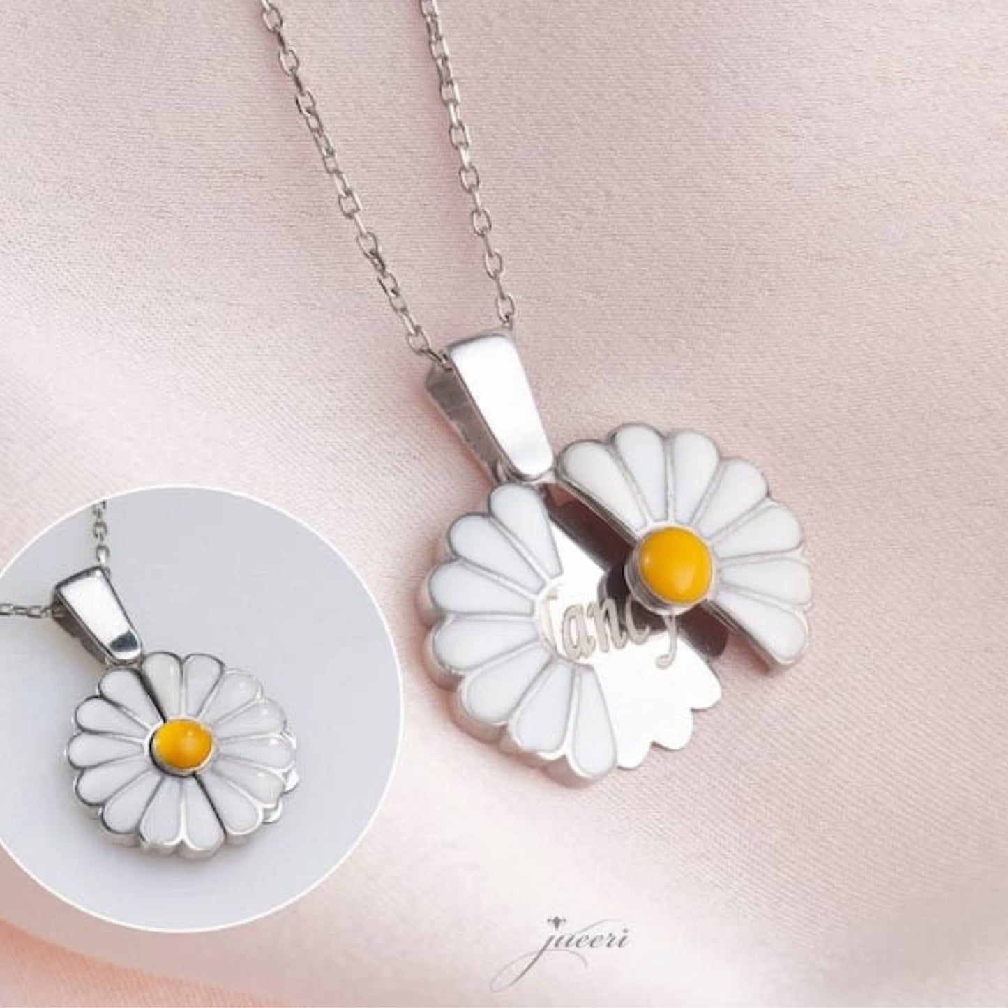 The Blooming Secret – Personalized Daisy Locket"